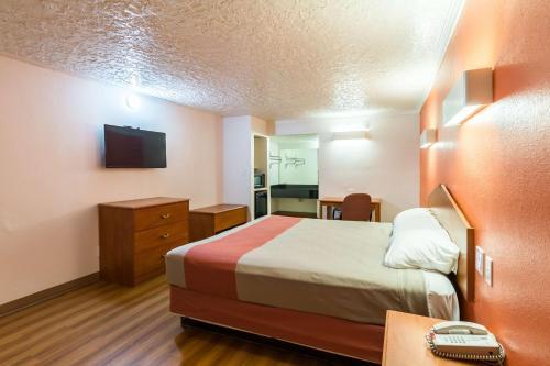 Motel 6 Fort Worth - West Freeway