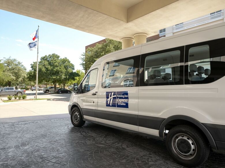Holiday Inn Express Hotel And Suites Dfw-grapevine