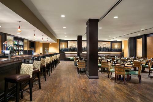 Hotel Doubletree By Hilton Dfw Airport North