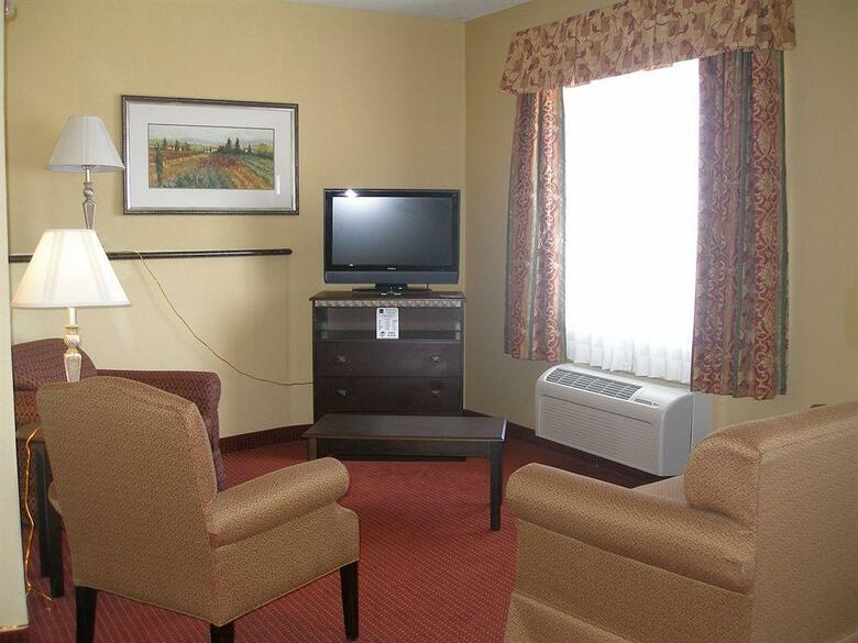 Hotel Amerik Suites Laredo At Mall Del Norte