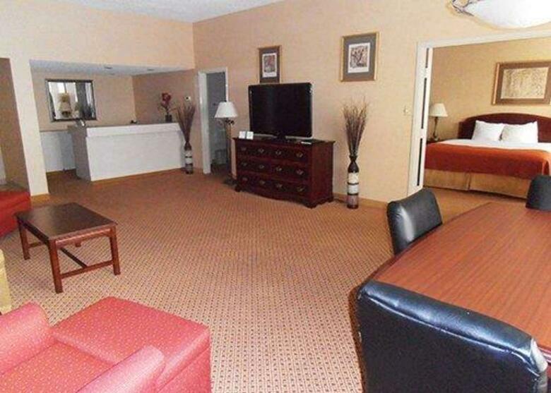 Clarion Hotel & Conference Center