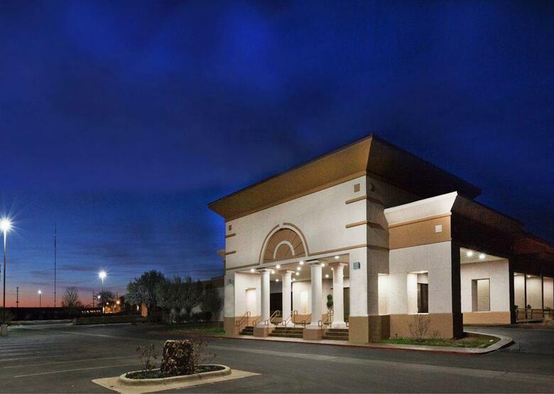 Clarion Hotel & Conference Center