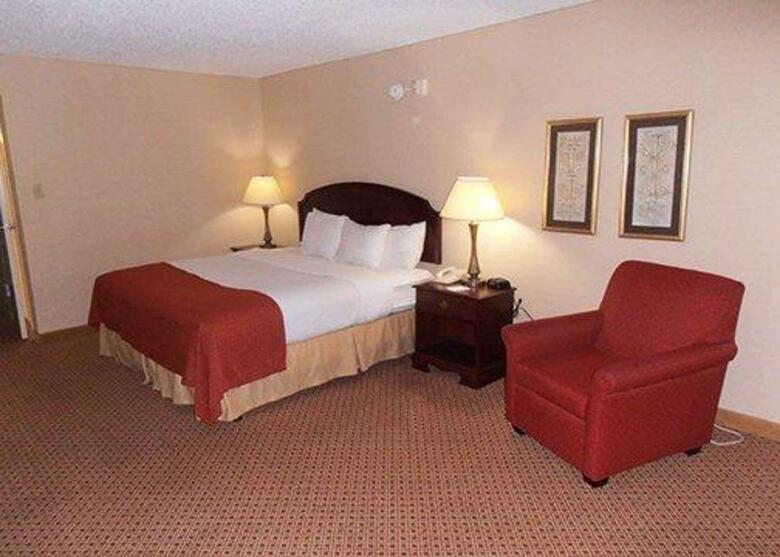 Clarion Hotel & Conference Center