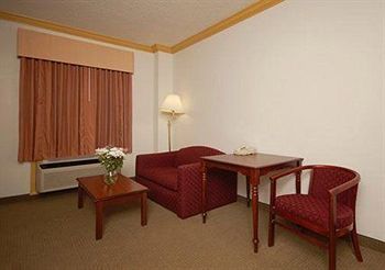 Hotel Comfort Suites Lubbock