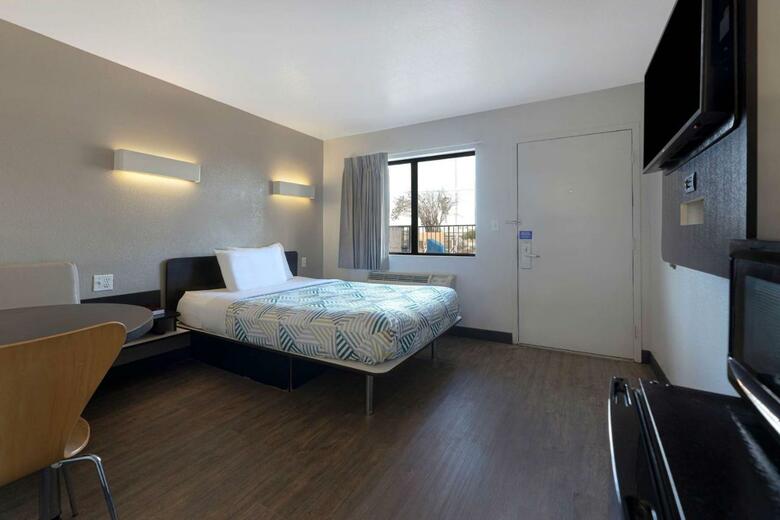 Motel 6 San Antonio West - Seaworld
