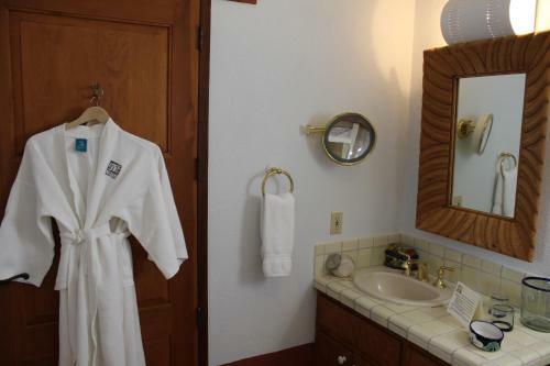 Hotel Cibolo Creek Ranch