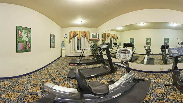 Holiday Inn Express Hotel & Suites Sherman Highway 75