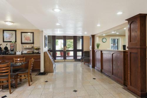 Motel Days Inn Downtown/riverwalk Area