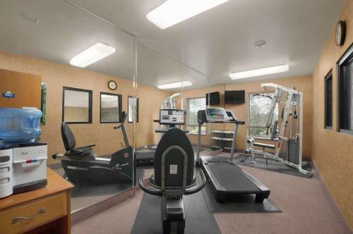 Hotel Days Inn & Suites North Stone Oak