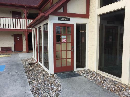 Motel Rittiman Inn And Suites
