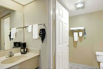 Motel Days Inn - San Antonio Airport