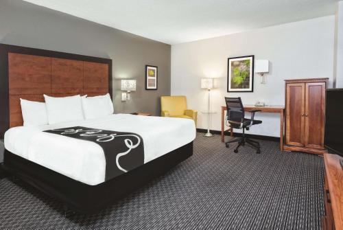 Hotel La Quinta By Wyndham San Antonio Riverwalk
