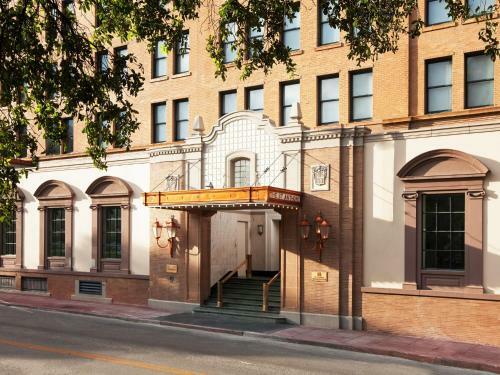 The St. Anthony, A Luxury Collection Hotel, San Antonio