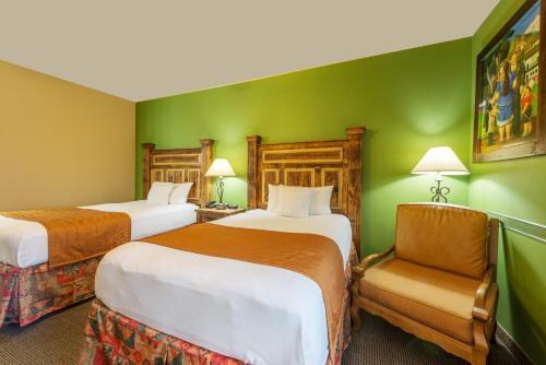Motel La Hacienda Inn By Knights Inn