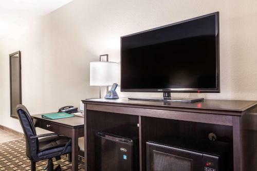 Hotel Downtown Rodeway Inn
