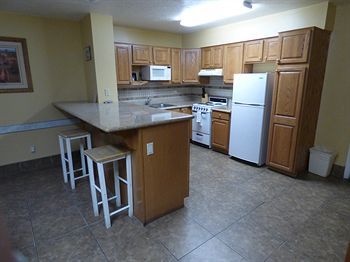 Hotel Coronada Inn & Suites