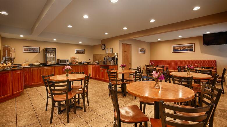 Hotel Best Western Plus Windjammer Inn & Conference Center