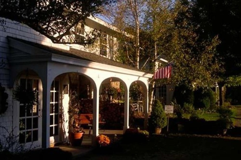 Posada Deerhill Inn