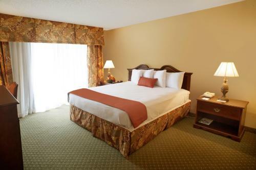 Fredericksburg Hospitality House Hotel