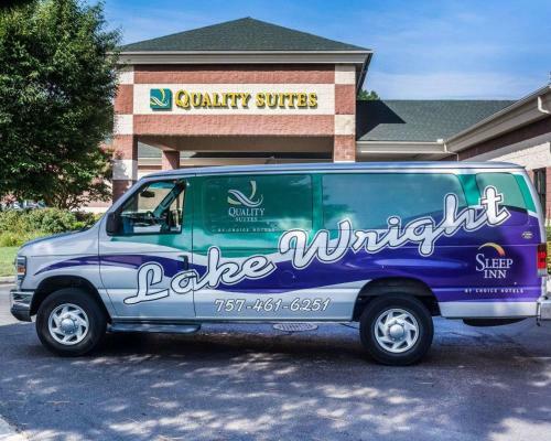 Hotel Quality Suites Lake Wright Norfolk Airport