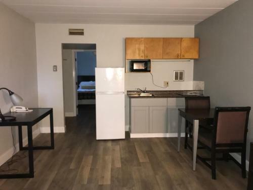 Hotel Belmont Inn & Suites Virginia Beach