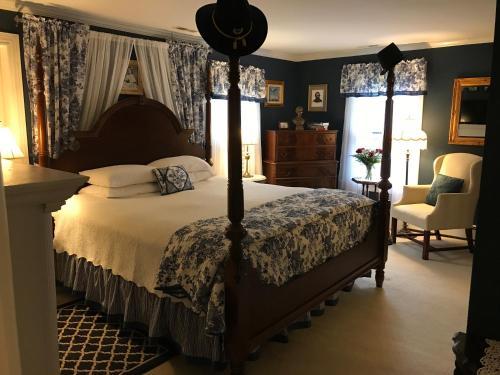 Bed & Breakfast A Williamsburg White House Inn