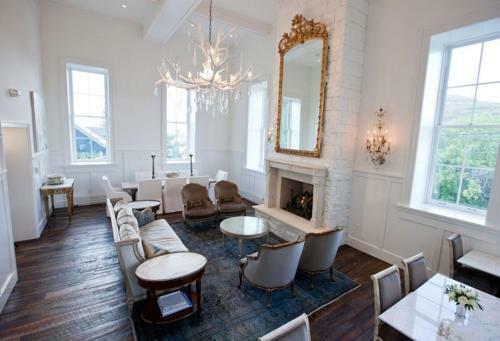 Washington School House Hotel