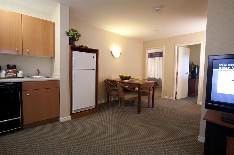 Hotel Best Western Plus Evergreen Inn And Suites
