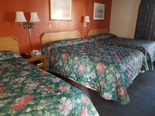 Townhouse Motel
