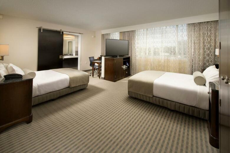 Skybridge Seattle Airport Hotel