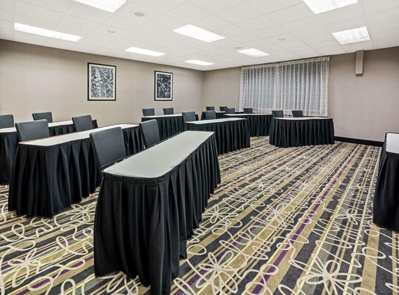 Hotel La Quinta Inn & Suites Tacoma Seattle
