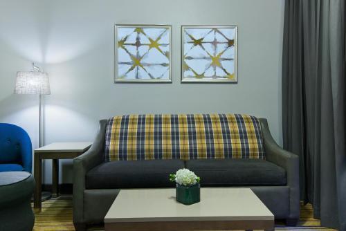 Hotel Oxford Suites Spokane
