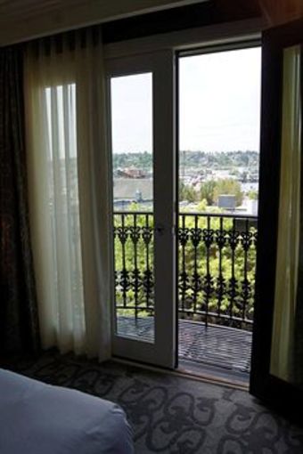 Hotel Ballard