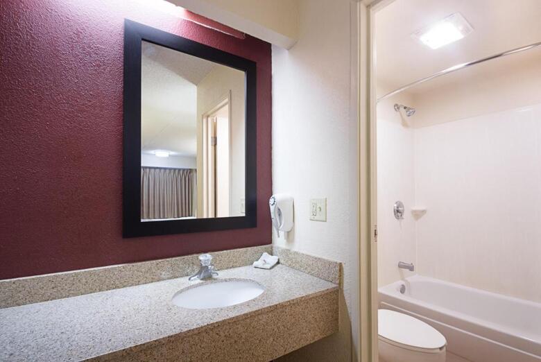 Hotel Red Roof Inn Madison