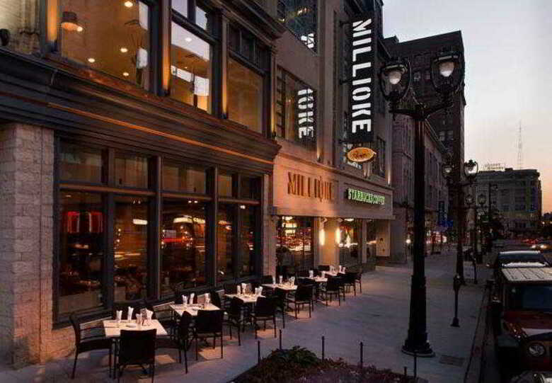 Hotel Milwaukee Marriott Downtown