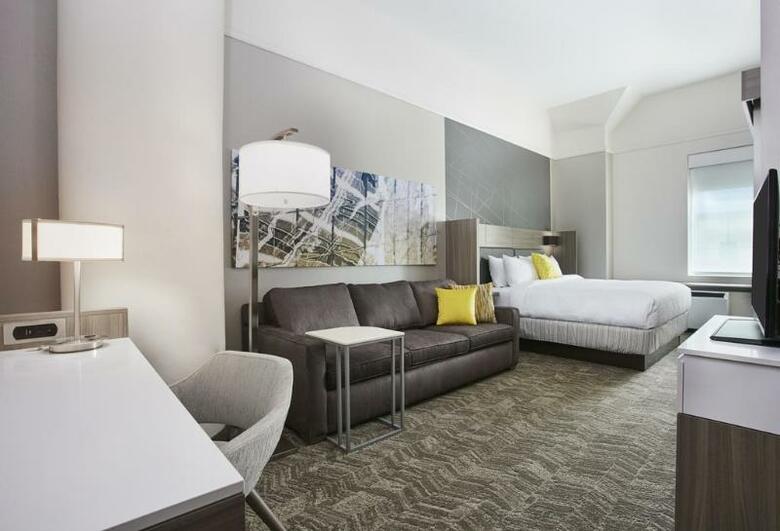 Hotel Springhill Suites By Marriott Milwaukee Downtown
