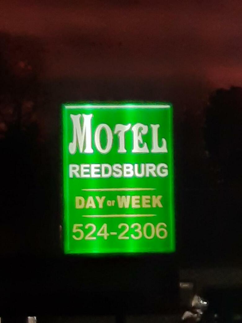 Hotel Motel Reedsburg