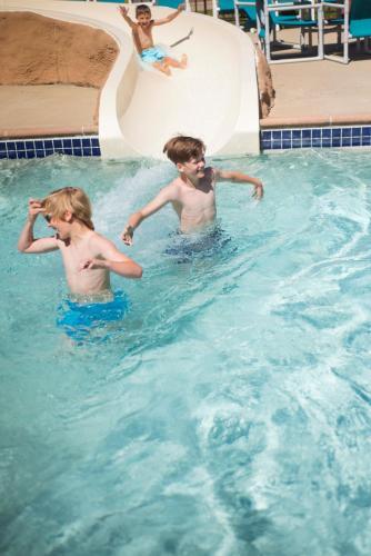 Atlantis Waterpark Hotel