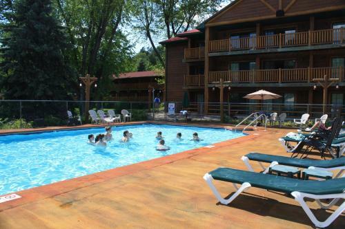 Hotel Meadowbrook Resort