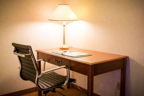 Hotel Quality Inn & Suites - University