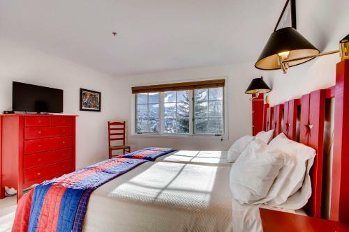 Borders Lodge
