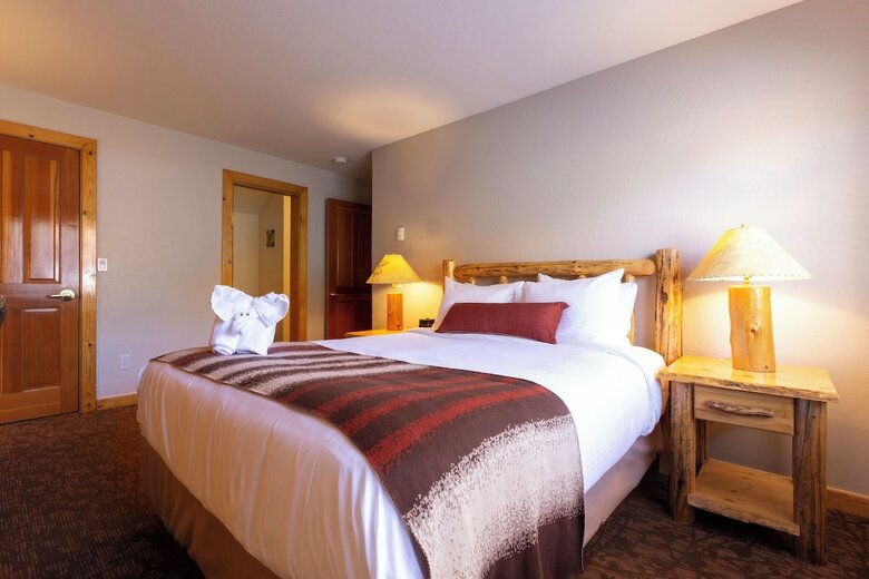 Red Wolf Lodge At Squaw Valley