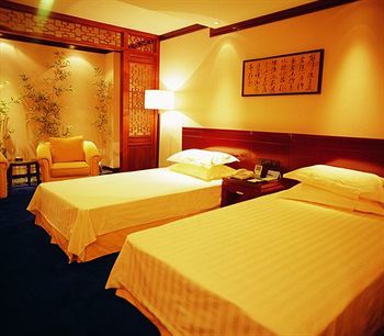 Hotel Poly Plaza