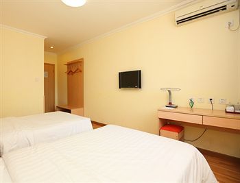 Hotel Poly Plaza