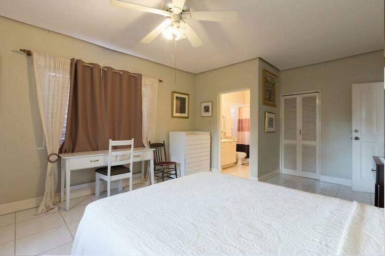 Hotel Chester Avenue Bed & Breakfast