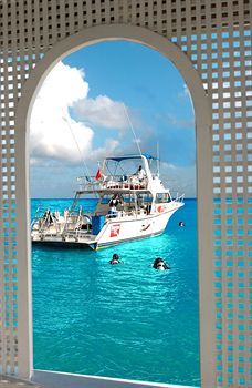 Shaw Park Beach Hotel All Inclusive