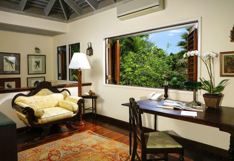Apartamento Round Hill Hotel And Villas