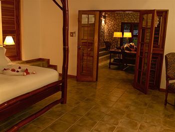 Tensing Pen Hotel