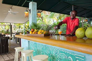 Hotel Idle Awhile Resort
