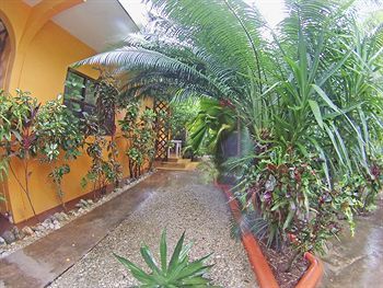 Apartamento Sunrise Club Hotel Restaurant & Bar